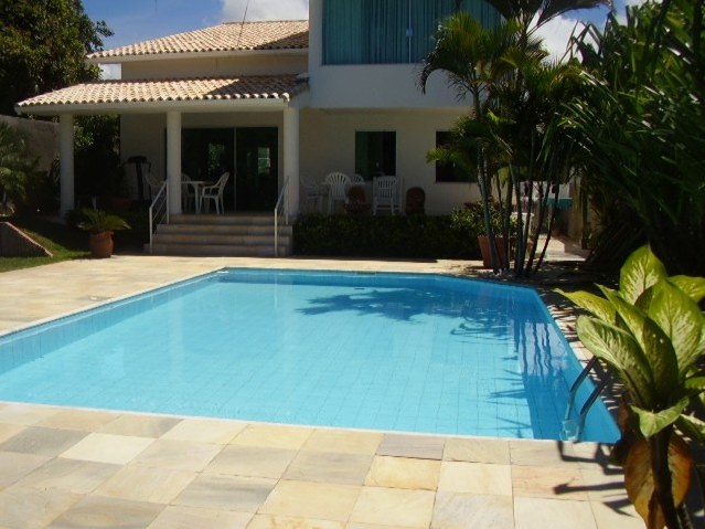 Vilas Do Atlantico Property